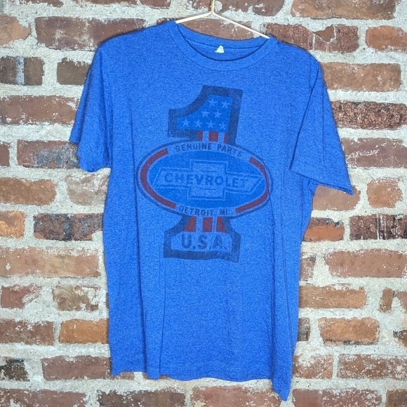 Pacific Medium Heather Blue Chevrolet Short Sleeve Crew Neck Cotton Blend Tshirt - Picture 1 of 5